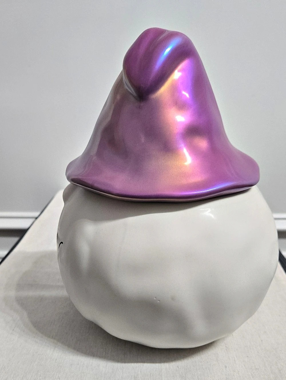 Rae Dunn "MAGIC" Gnome - Picture 3 of 5